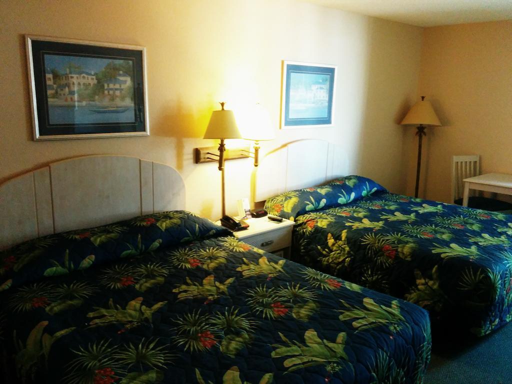 Comfort Inn N Myrtle Beach Barefoot Landing North Myrtle Beach Room photo
